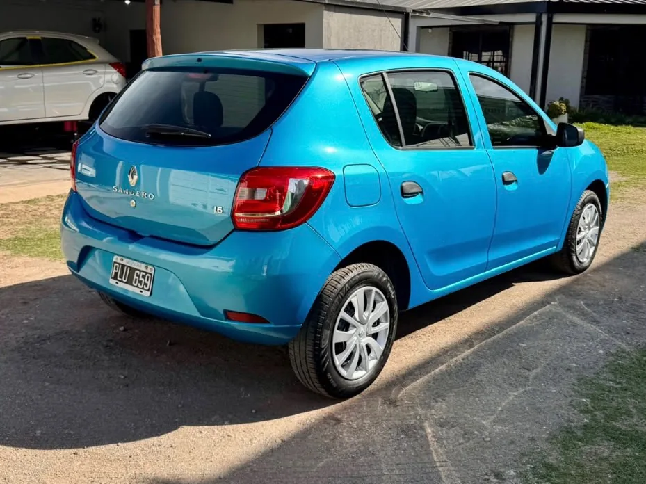 Renault Sandero Expression Pack 2015